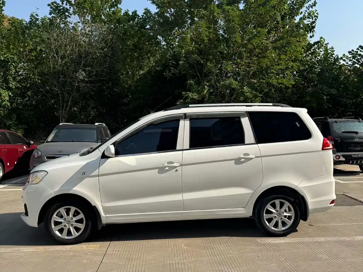 DONGFENG SCENERY 330