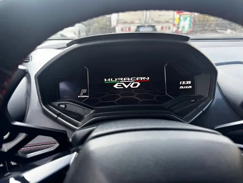 Lamborghini Huracán 2020 Huracán EVO RWD фото 9