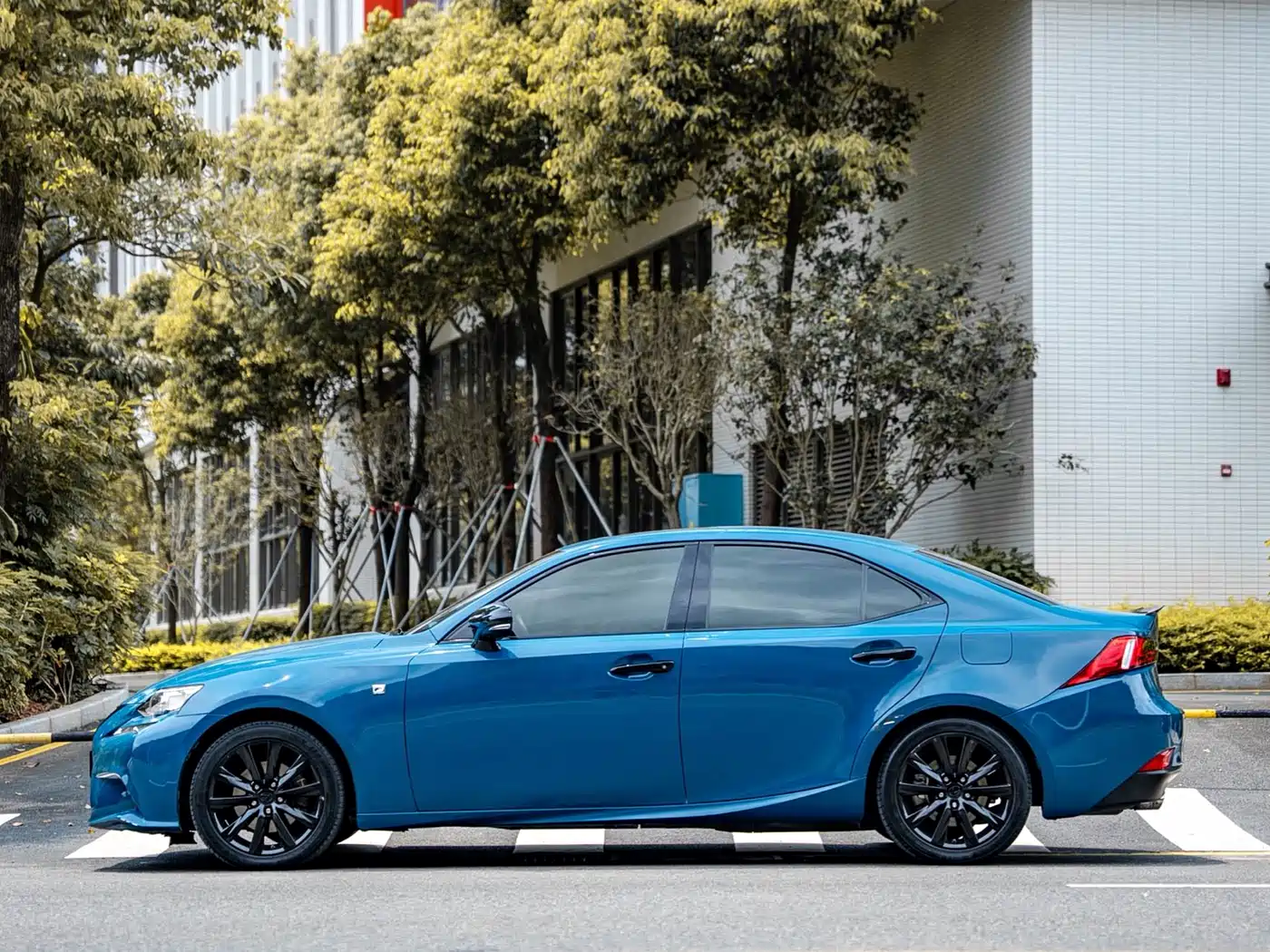 Lexus IS 2013 250 F SPORT фото 12