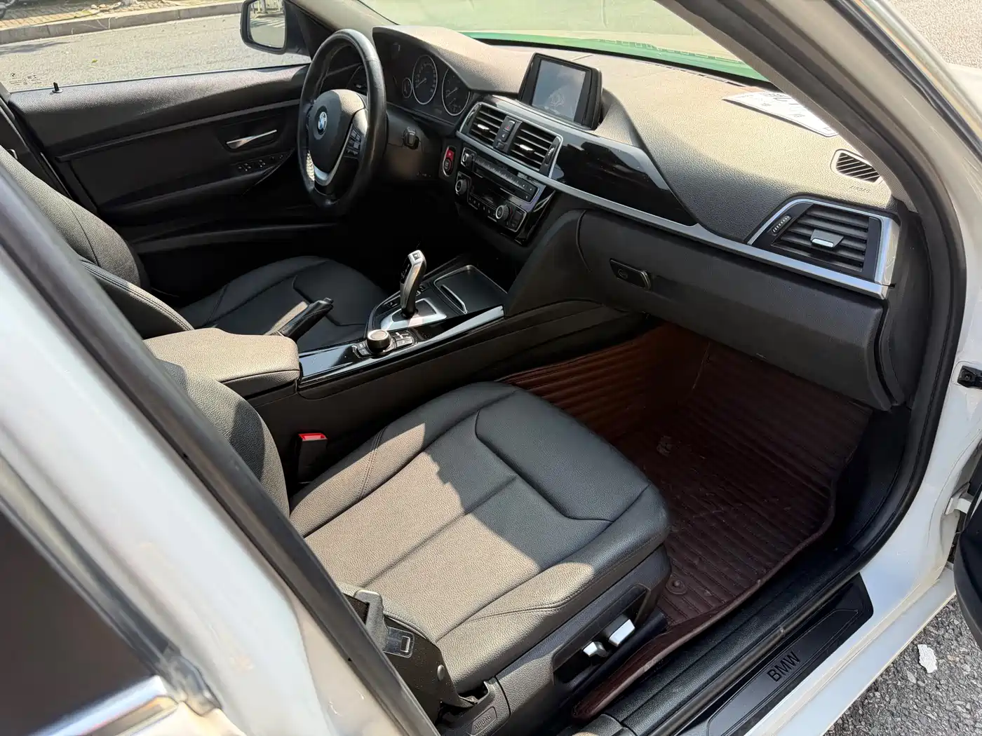 BMW 3 Series 2017 320Li Fashion фото 11