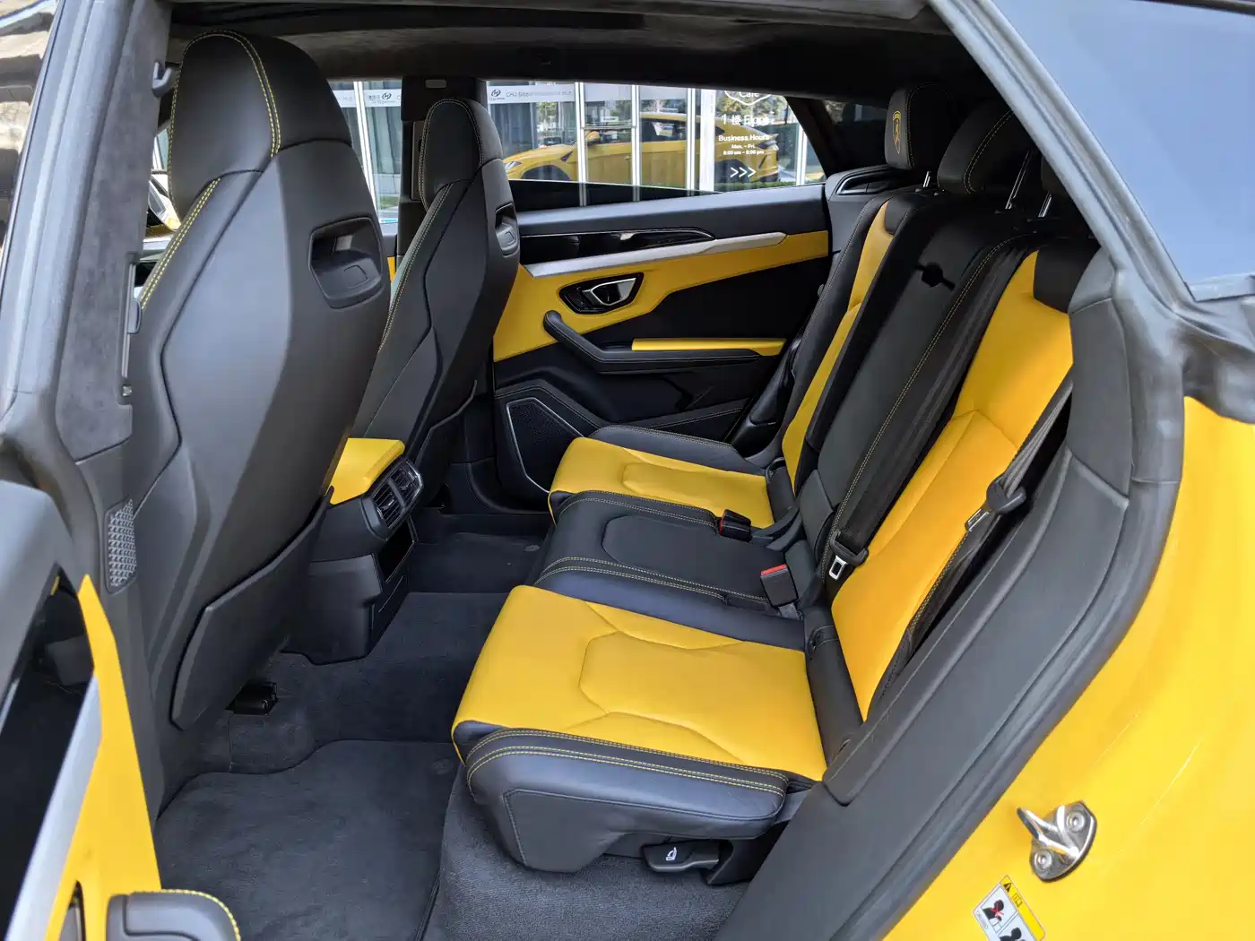 Lamborghini Urus 2021 4.0T V8 фото 44