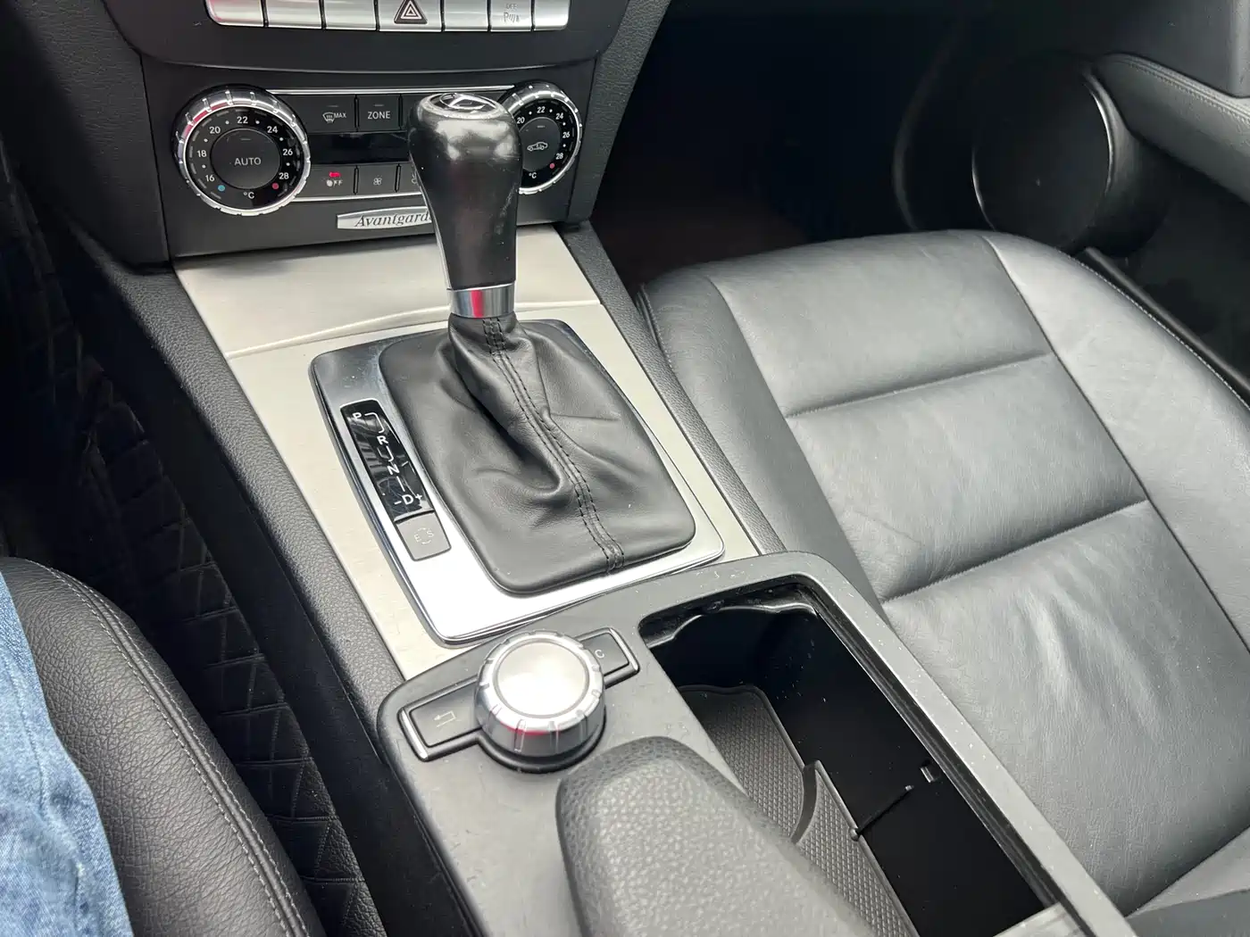 Mercedes-Benz C-Class (Import) 2014 2011 C 200 Luxury Sports Wagon