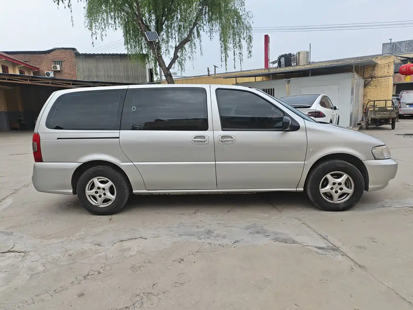 Buick GL8 2007 2.5L GT Elite фото 4