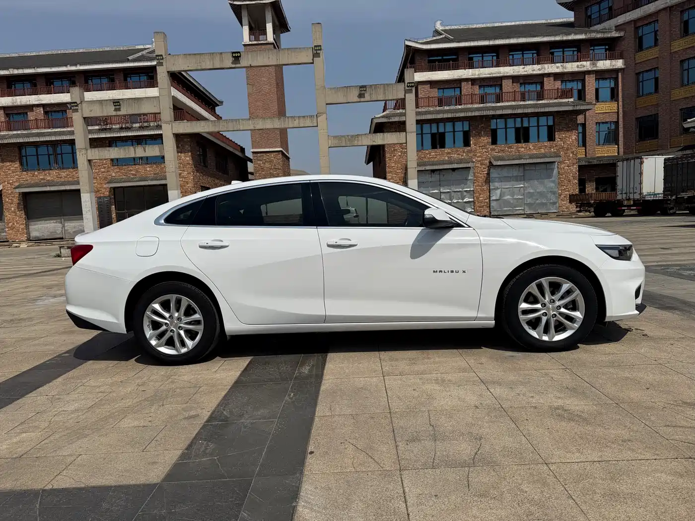 Chevrolet Malibu XL 2017 1.5T Auto Sport Edition фото 12