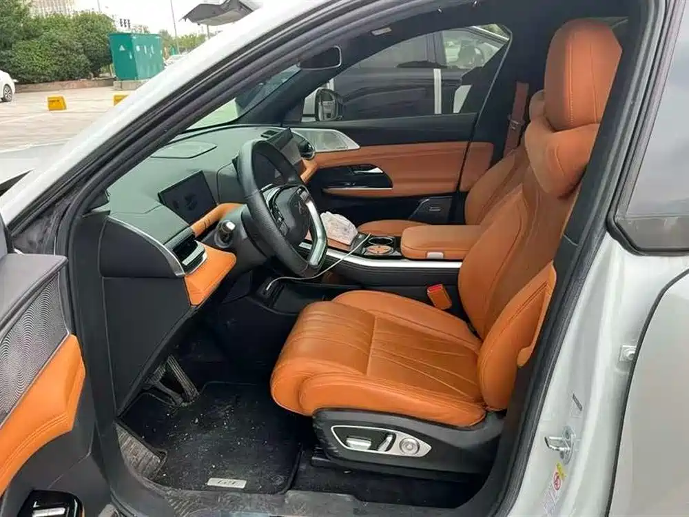 XPeng G9 2023 2024 702 Max