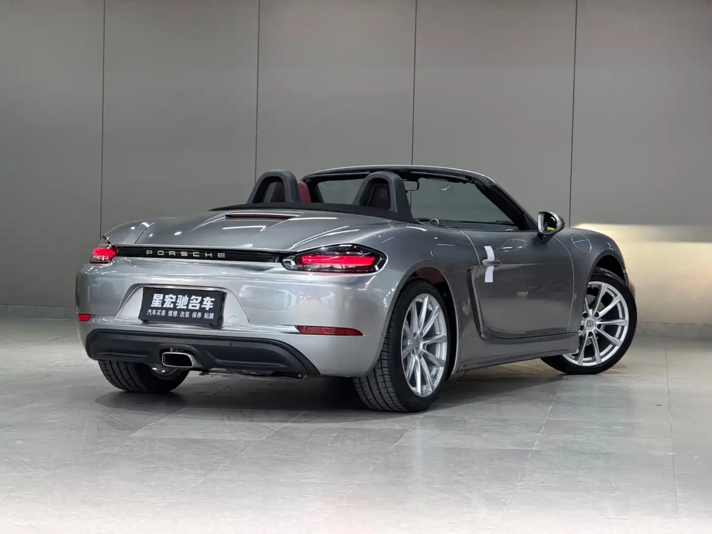 Porsche 718 2018 Boxster 2.0T фото 4