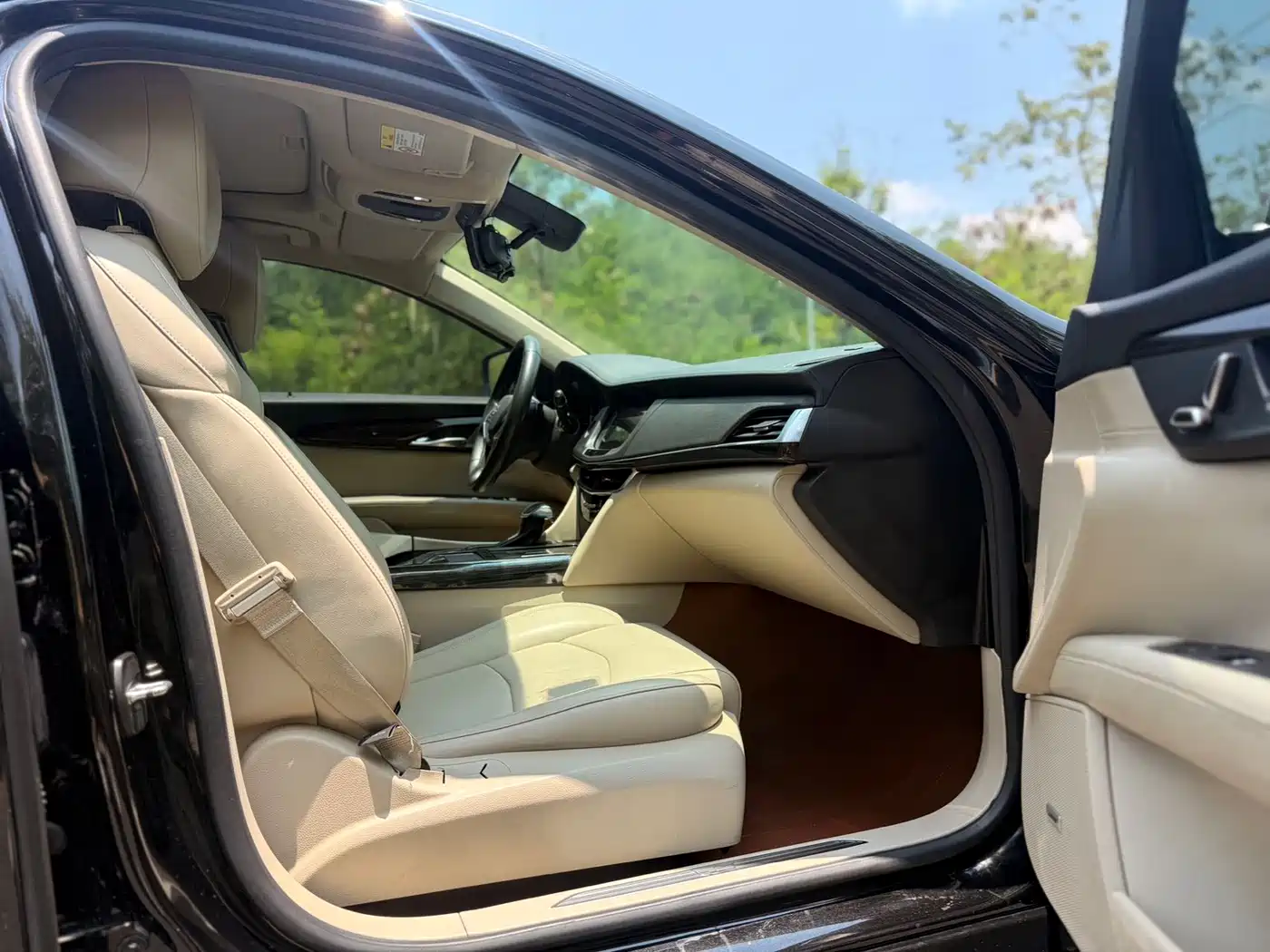 Cadillac CT6 2017 2016 28T Fashion