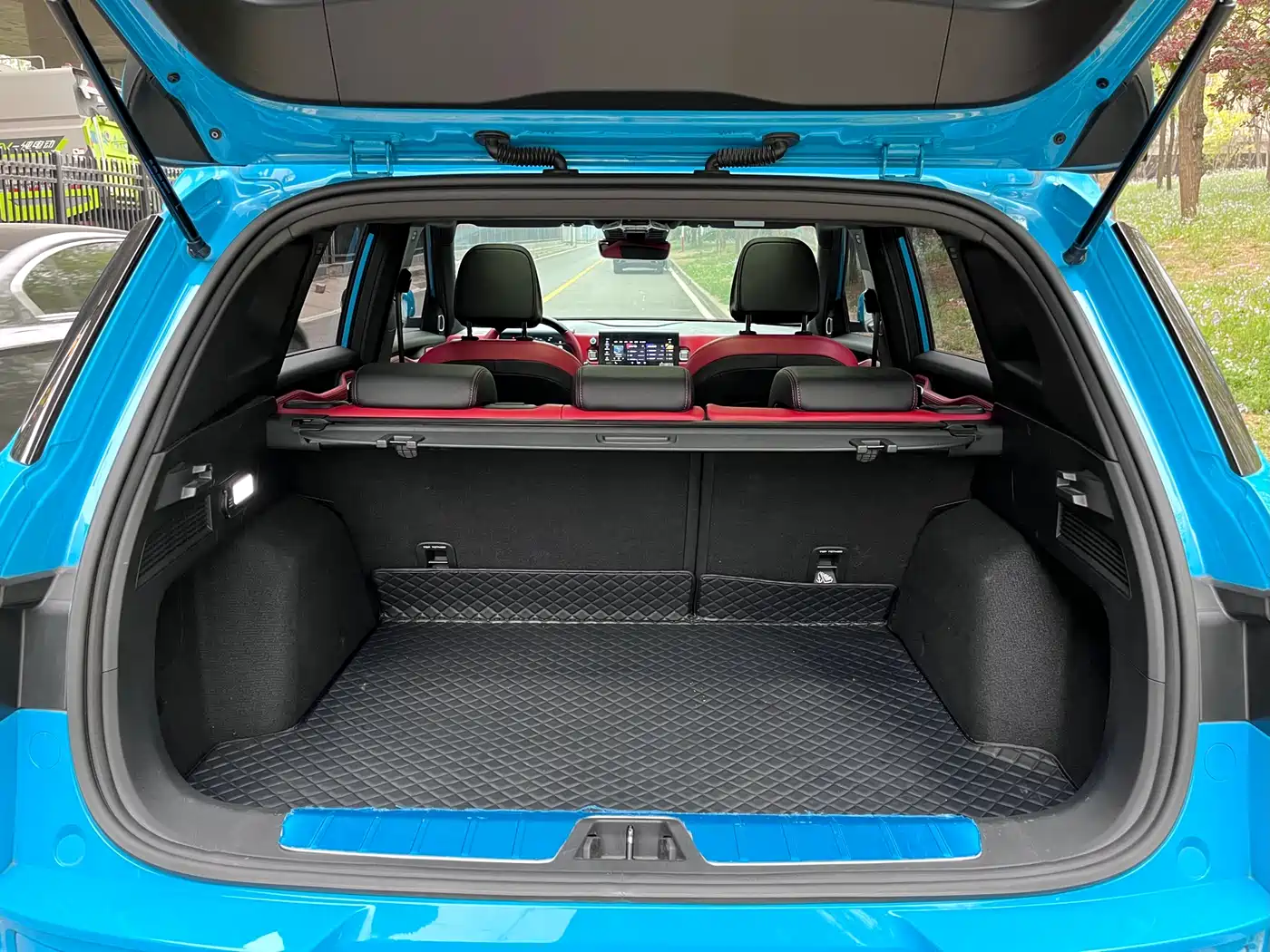 GEELY AUTOMOBILE GEELY ICON