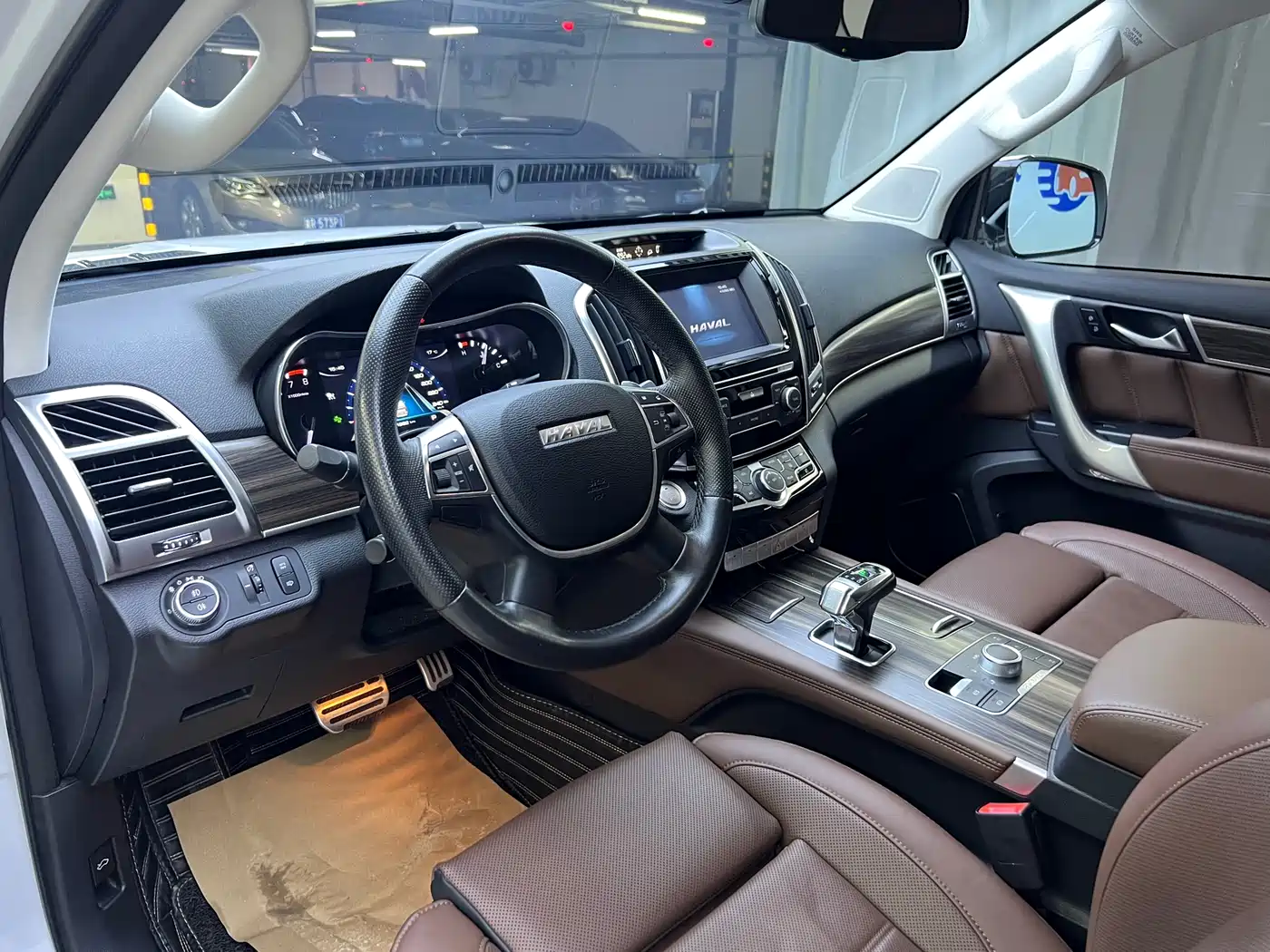 Haval H9 2017 2.0T Gasoline 4WD Premium 7-Seater фото 9
