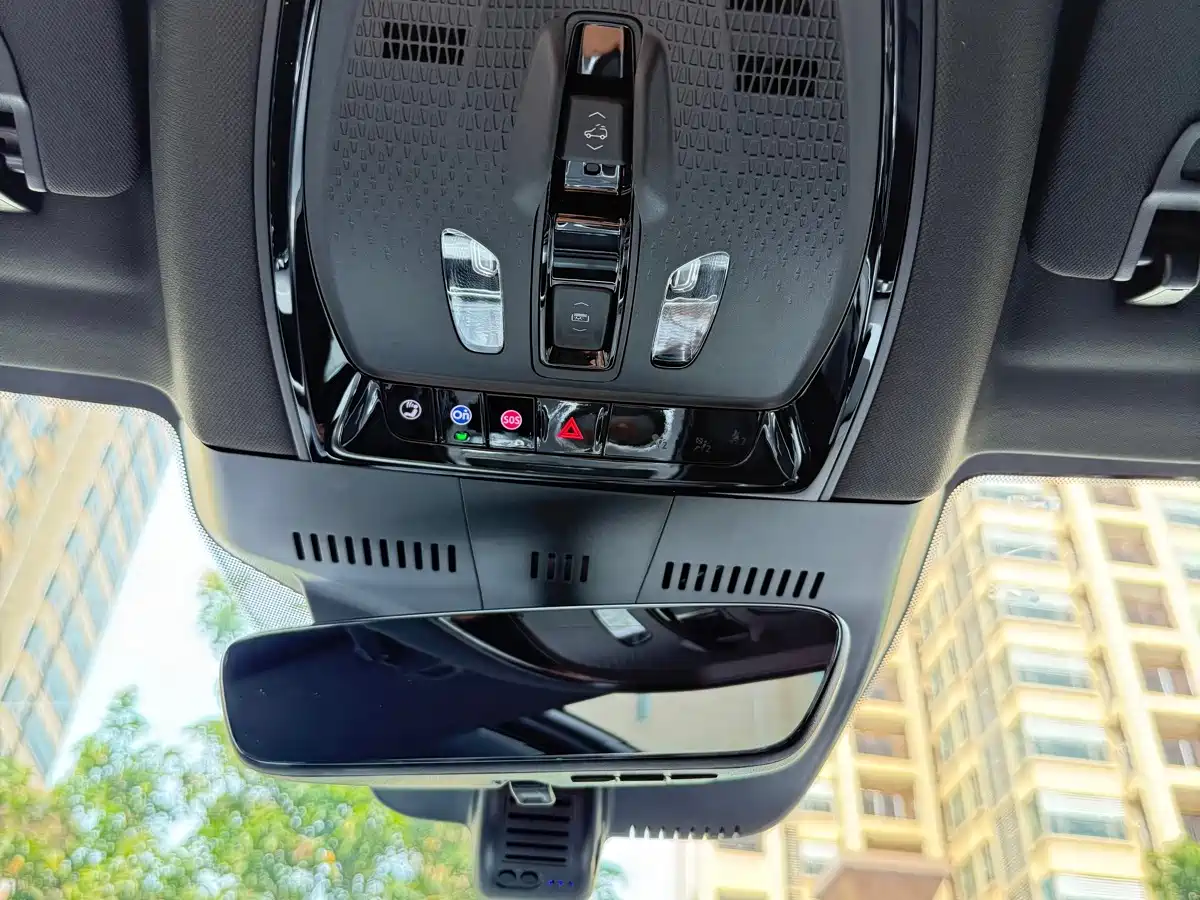 Cadillac XT5 2024 2025 2.0T Premium Model
