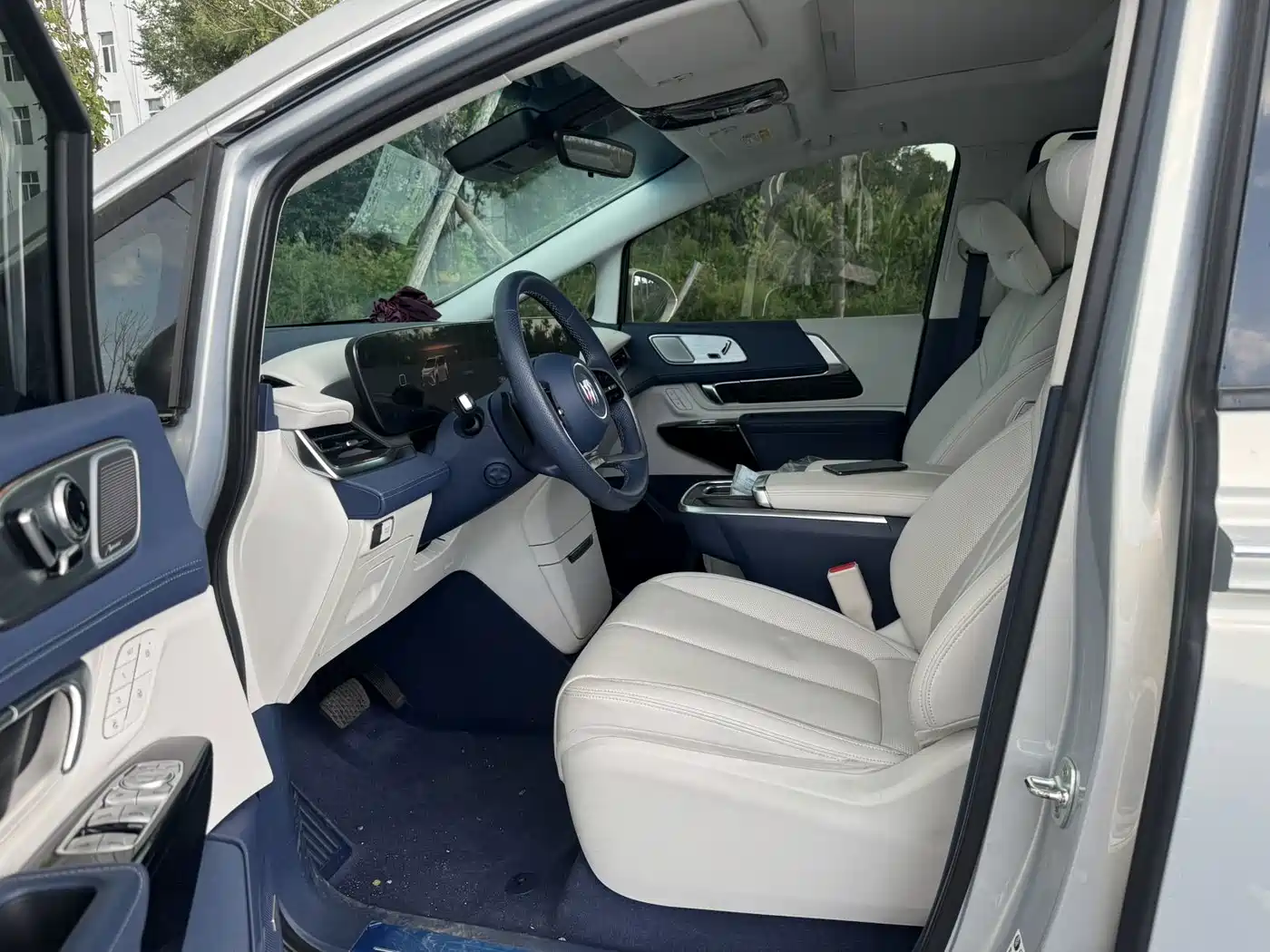 Buick Century 2025 2025 2.0T 7-Seater World Edition