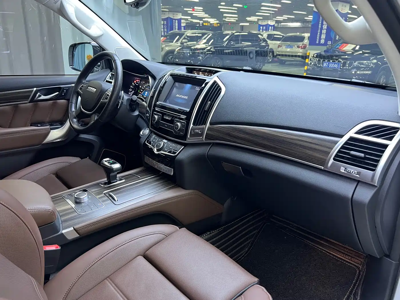 Haval H9 2017 2.0T Gasoline 4WD Premium 7-Seater фото 12