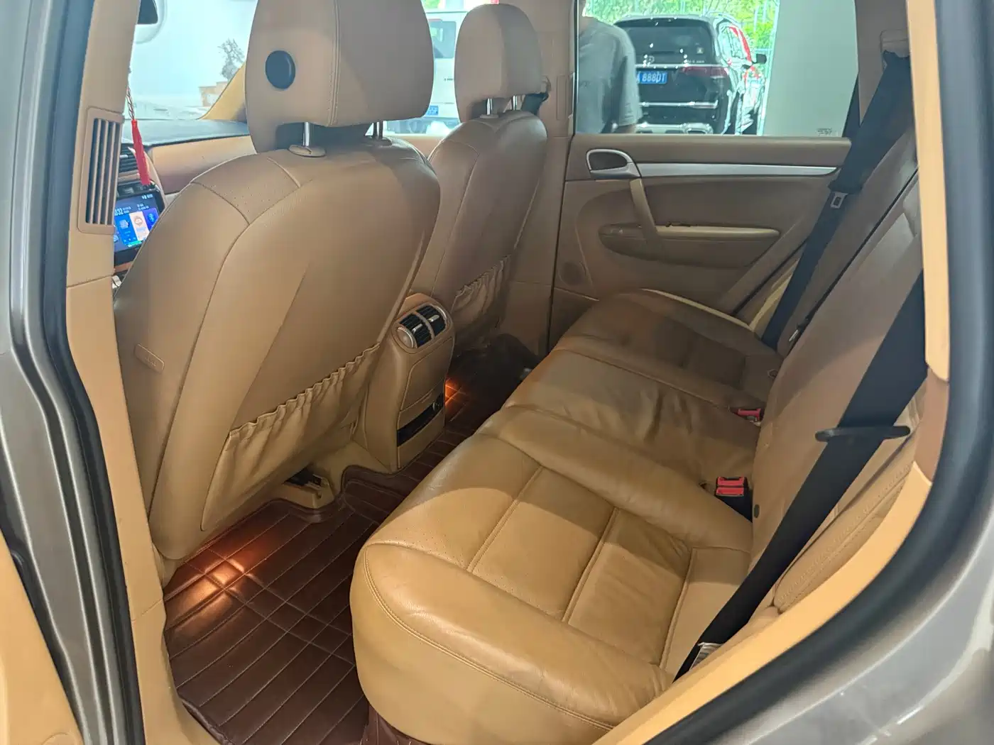 Фото 6 - Porsche Cayenne