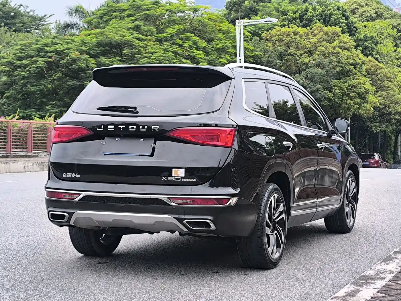 Jetour X90 2020 2019 1.6T DCT Premium Travel Edition 5-seater China VI