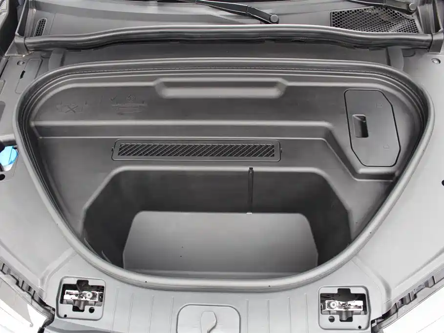 Audi Q6L e-tron 2025 2025 Model Pioneer Edition