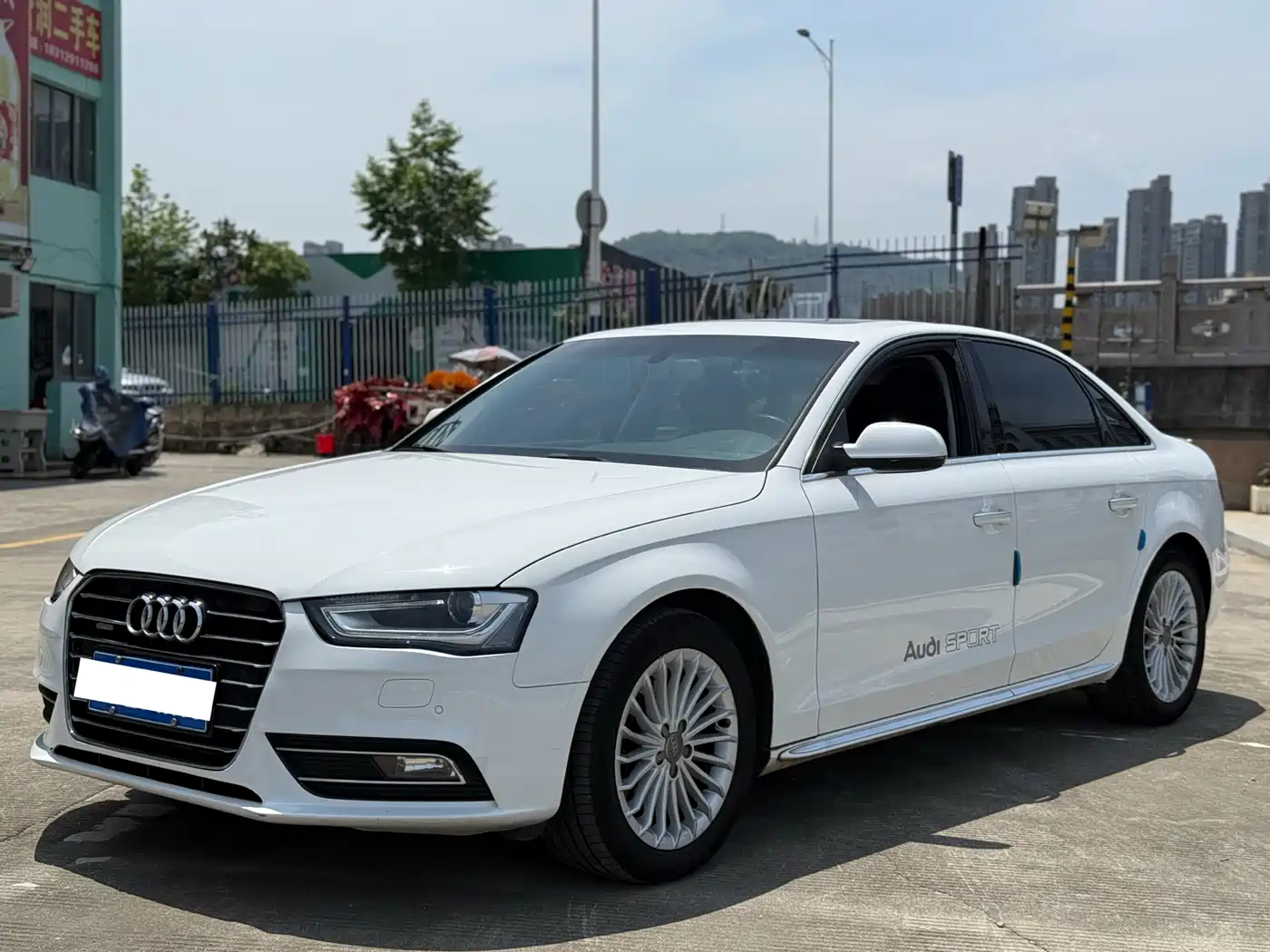 Audi A4L 2016 35 TFSI Automatic Standard