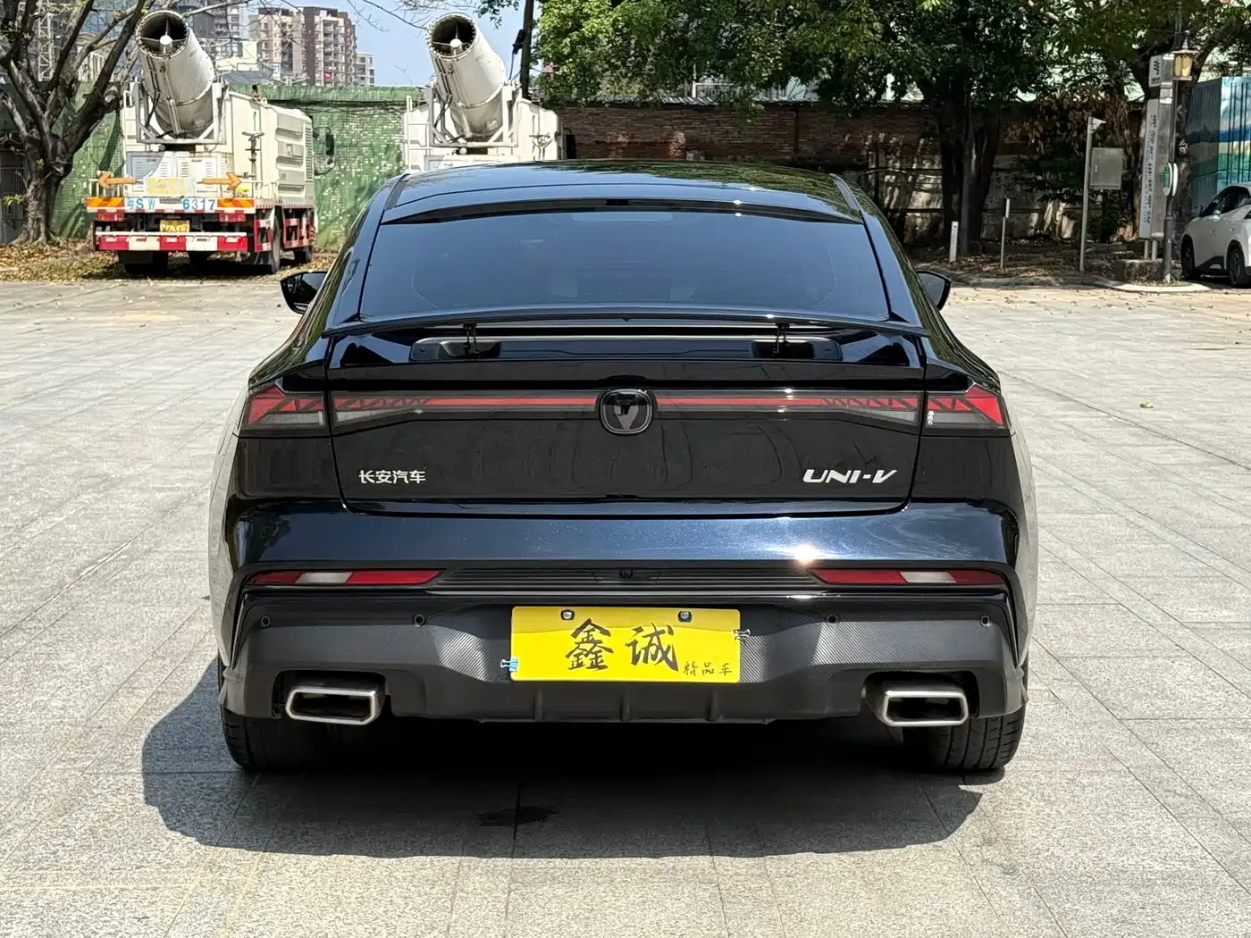 CHANGAN UNI-V