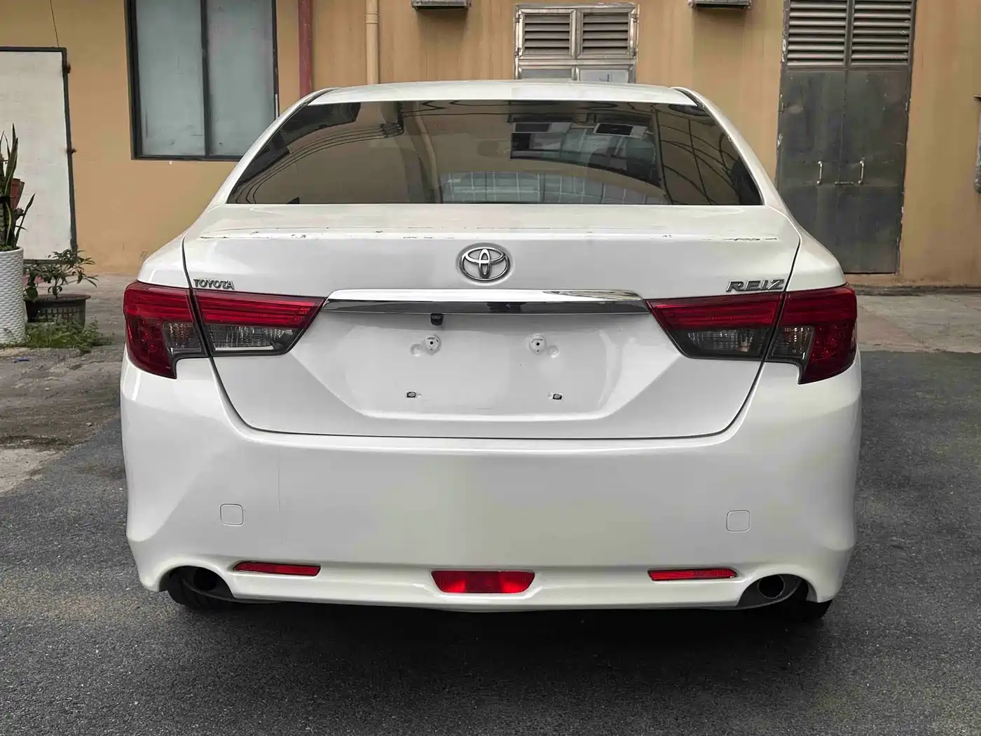 Toyota Reiz 2013 2.5S Elite Edition фото 6