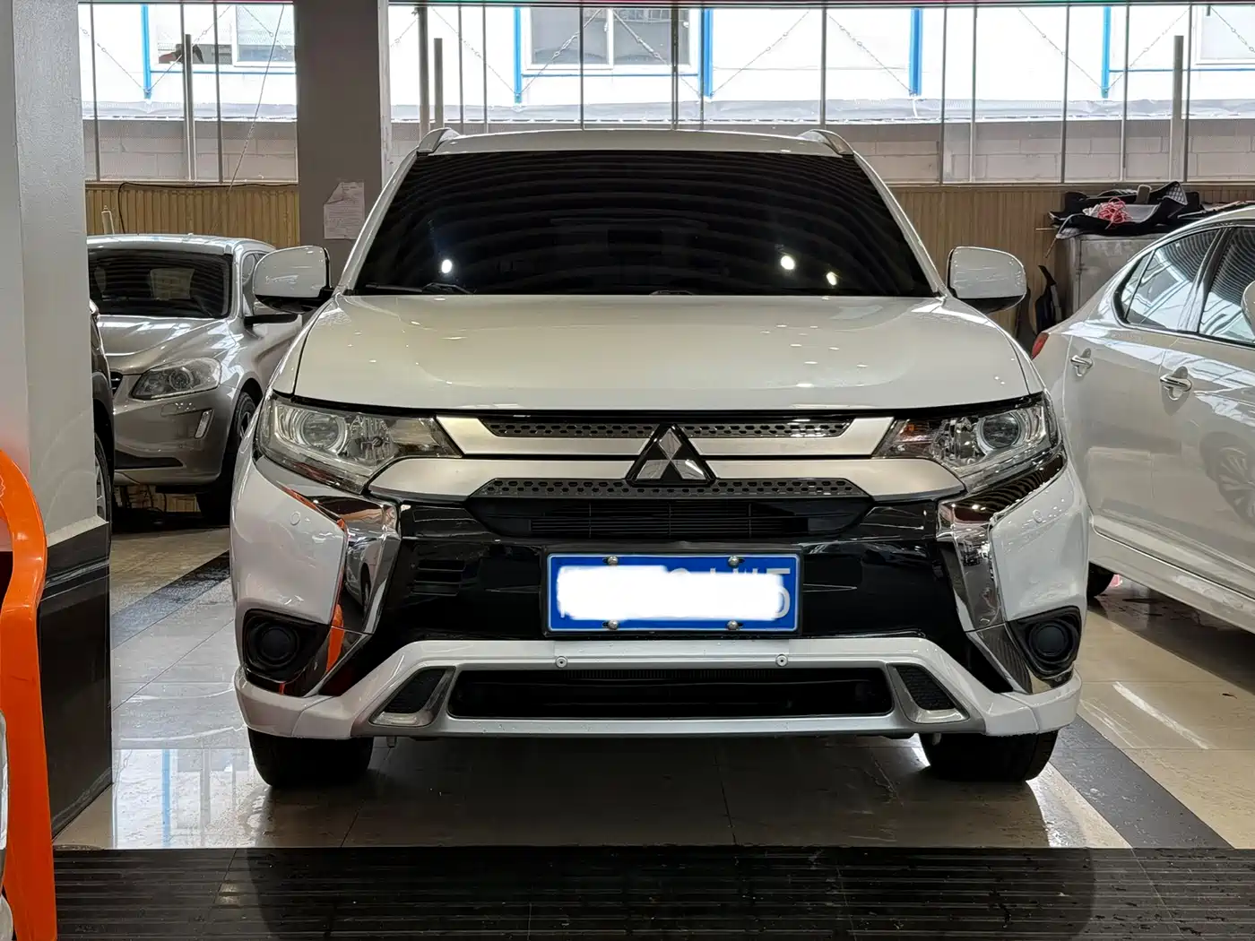 Mitsubishi Outlander 2021 2.0L 2WD Smooth Ride Version 5-Seater фото 2