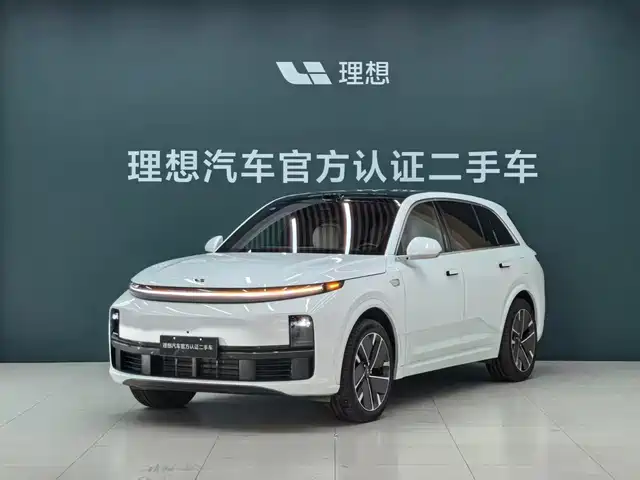 Li Auto L7 2025