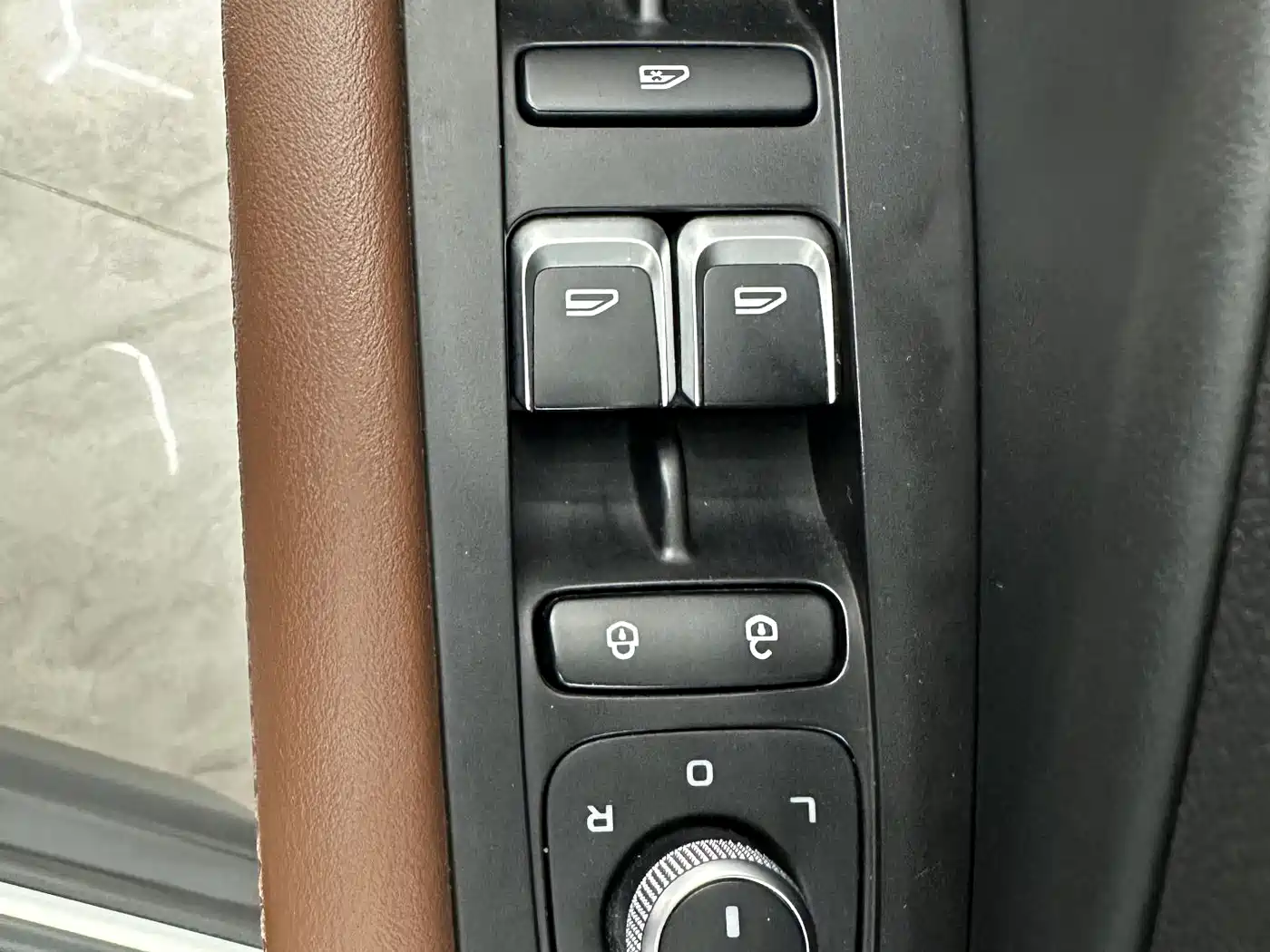 GEELY AUTOMOBILE VISION X6