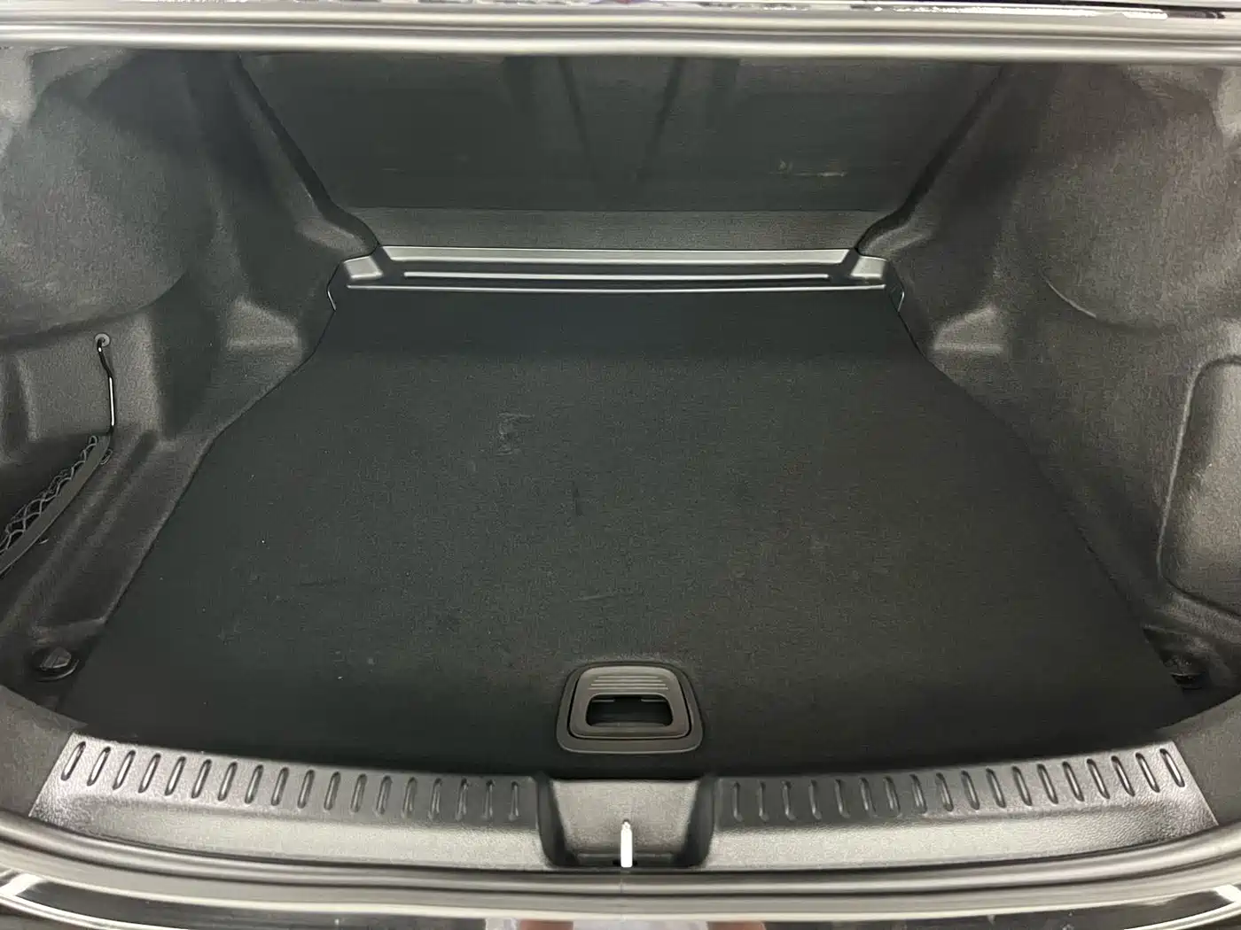 Mercedes-Benz E-Class 2026 2026 E 300 L Luxury
