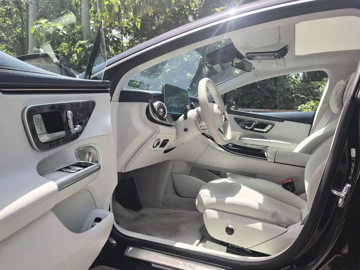 Mercedes-Benz EQE 2025 2025 500 4MATIC Pioneer