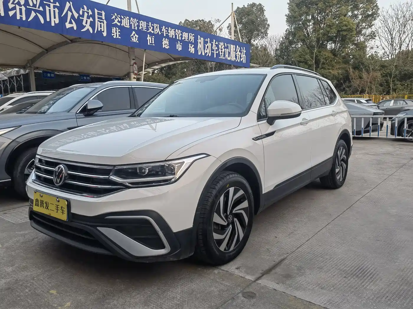 Volkswagen Tiguan L 2022 330TSI Automatic 2WD Comfort Edition