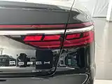 Фото 14 - Audi A8