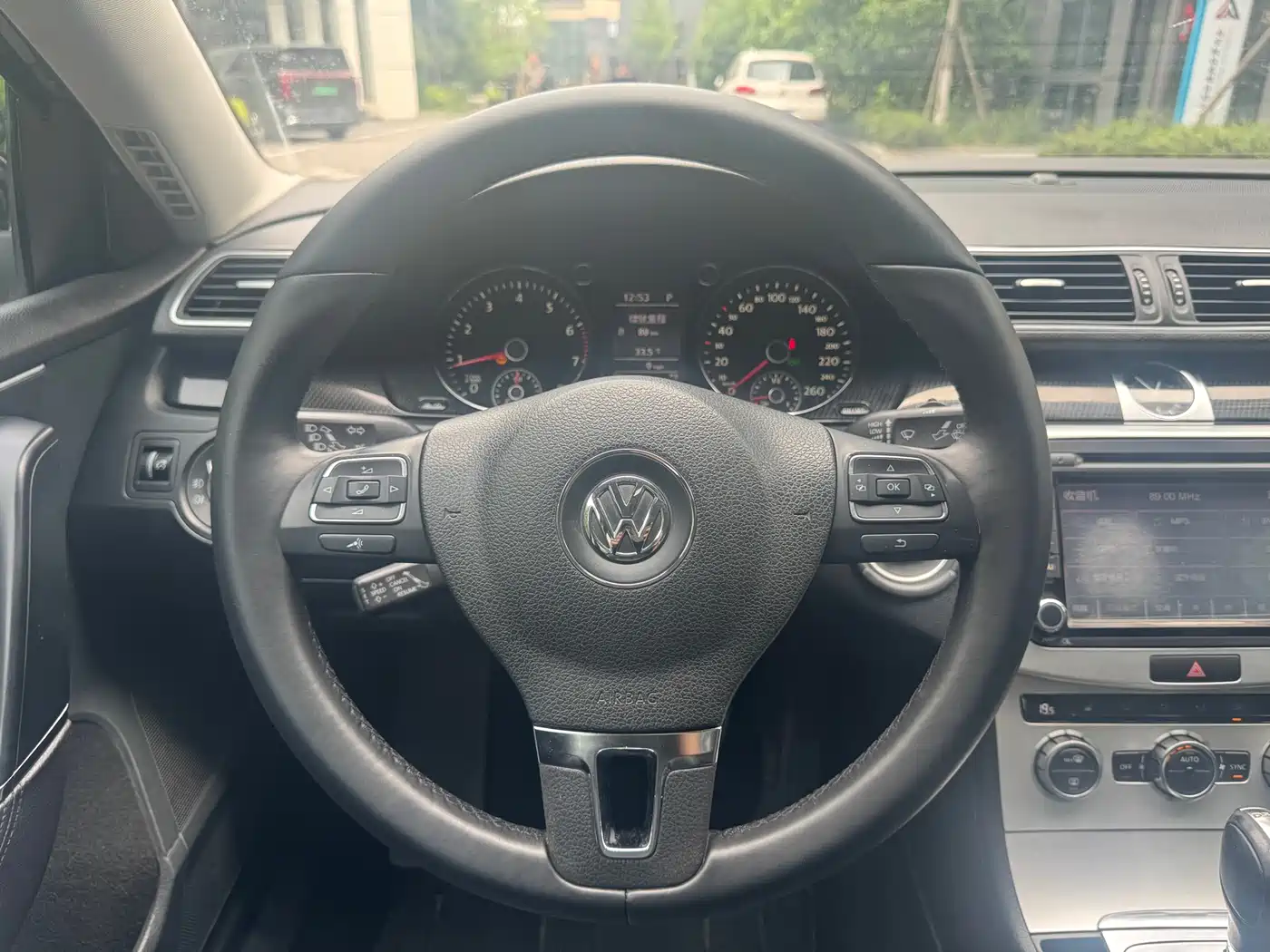 Volkswagen Magotan 2012 Facelift 1.8TSI Luxury фото 20