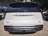 Фото 18 - Geely Atlas L