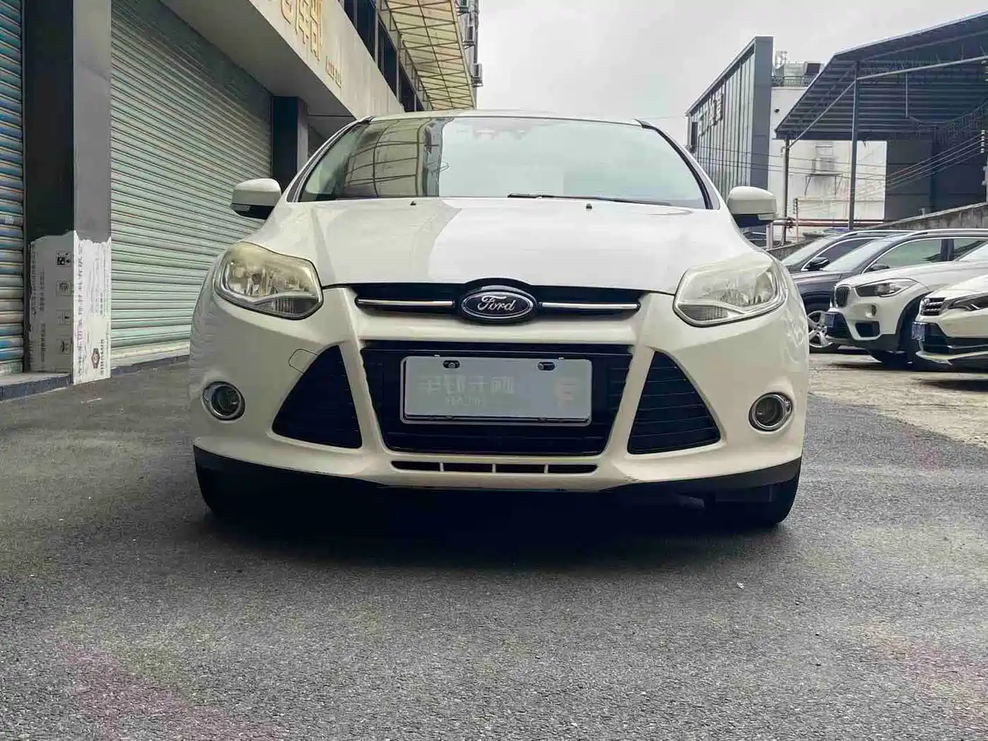 Фото 2 - Ford Focus
