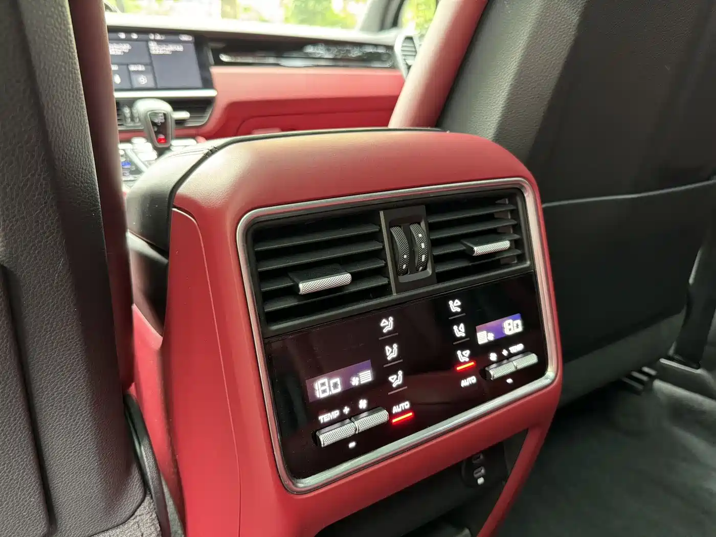 Porsche Cayenne 2019 Cayenne 3.0T фото 16