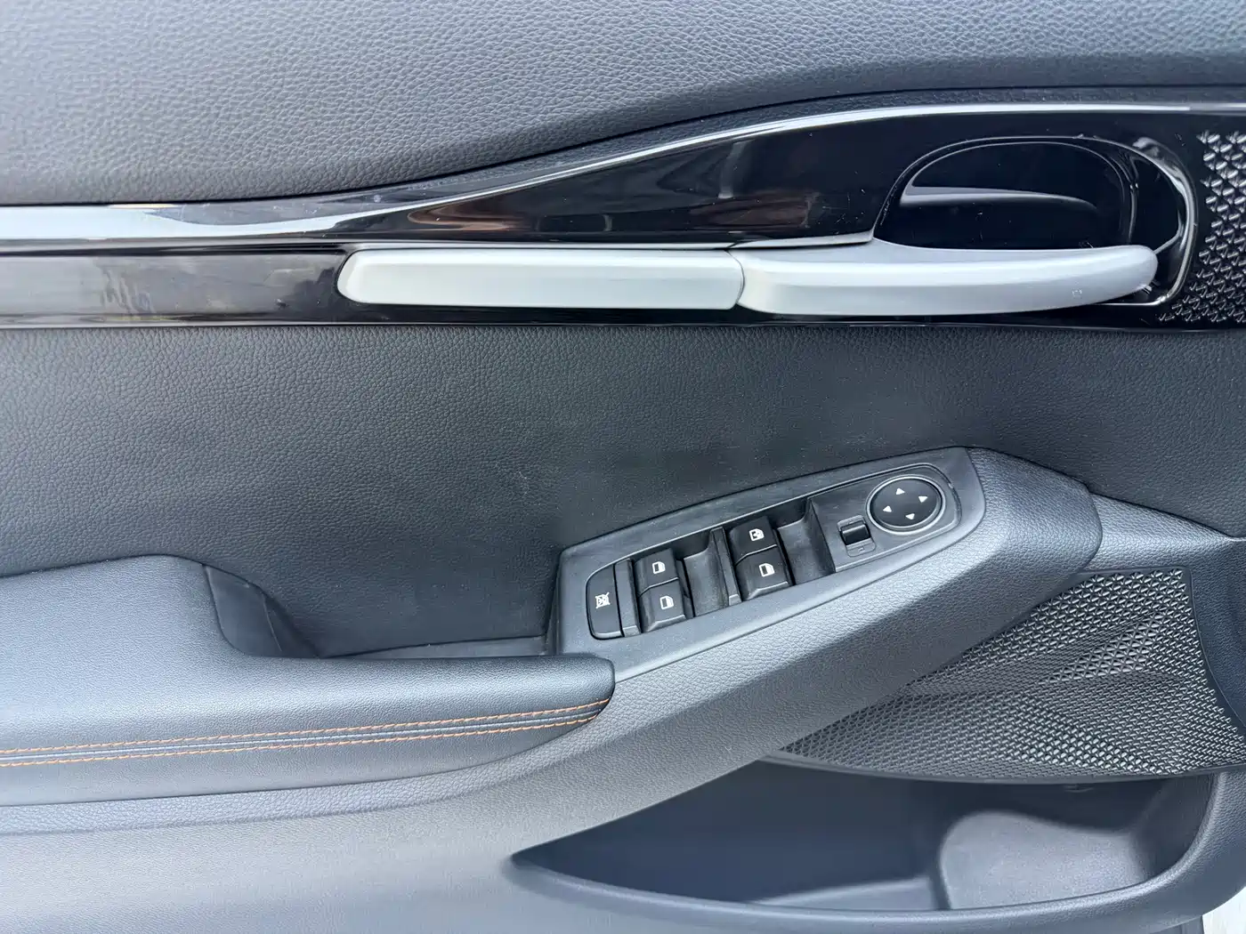 Kia Seltos 2024 2023 1.5L CVT Luxury Edition