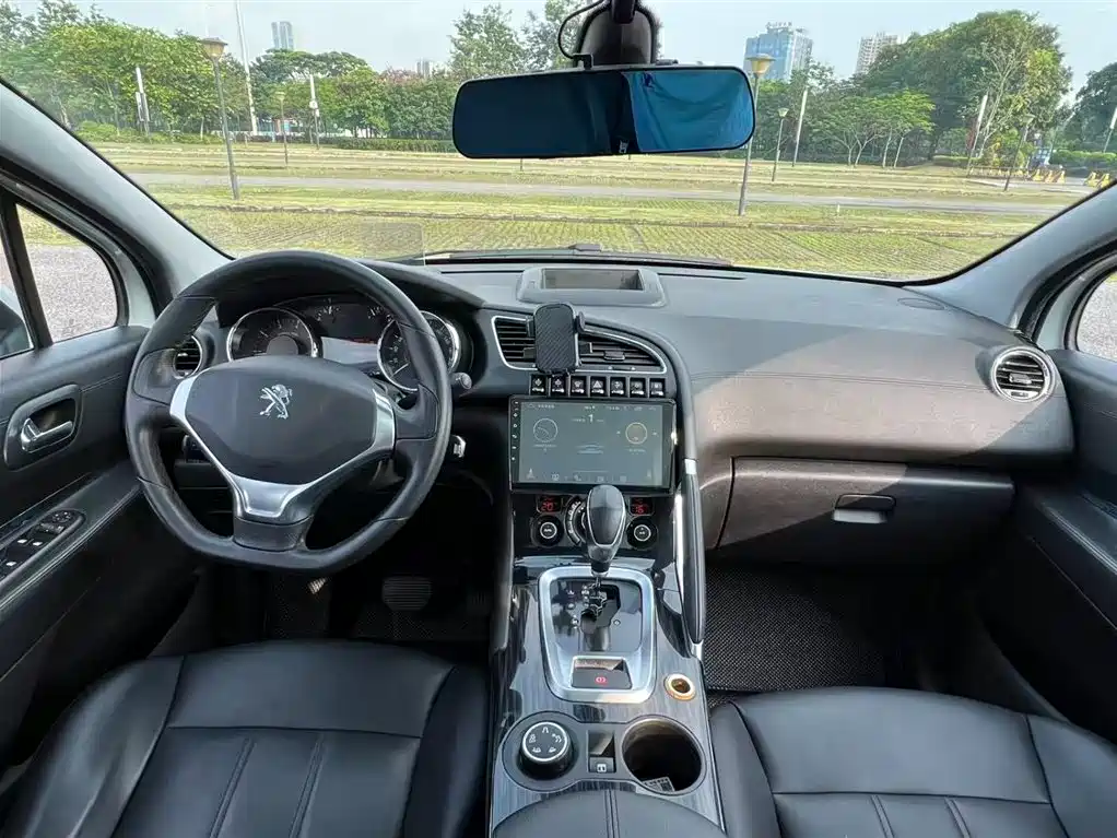 Peugeot 3008 2015 1.6THP Automatic Top Style Edition фото 9