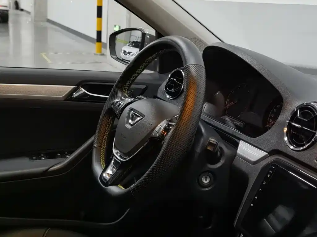 Фото 22 - Jetta VA3