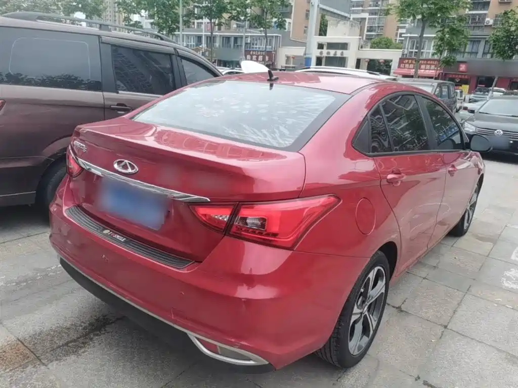 Фото 7 - Chery Arrizo 5