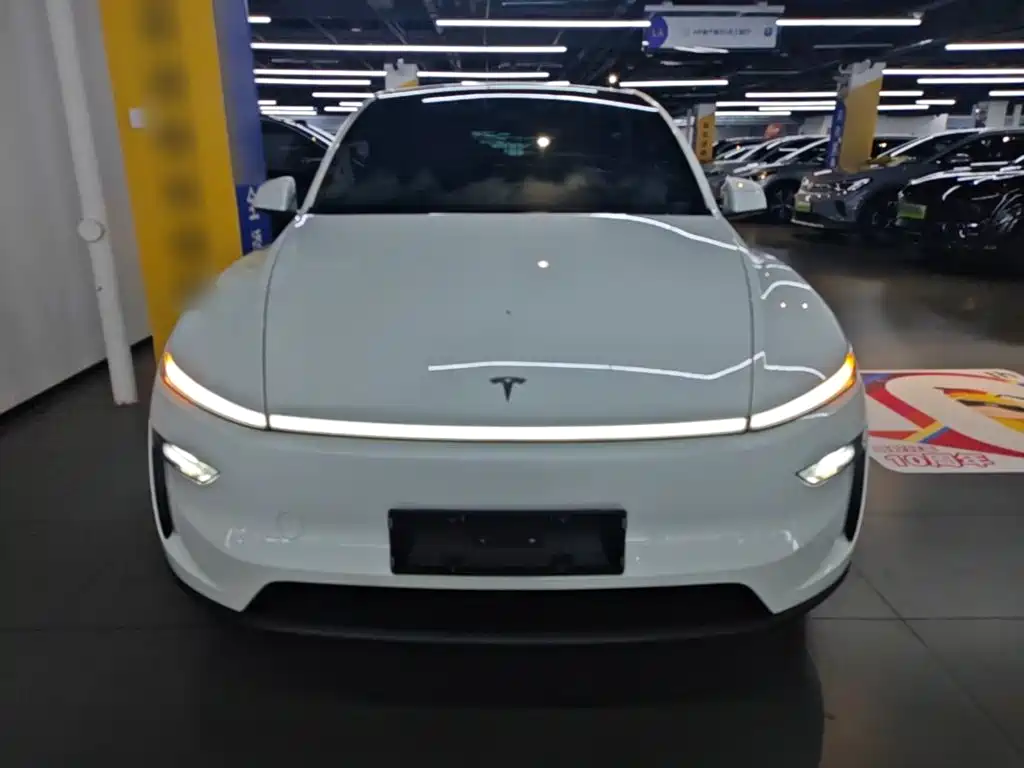 Tesla Model Y L 2025 2025 Facelift Long Range AWD