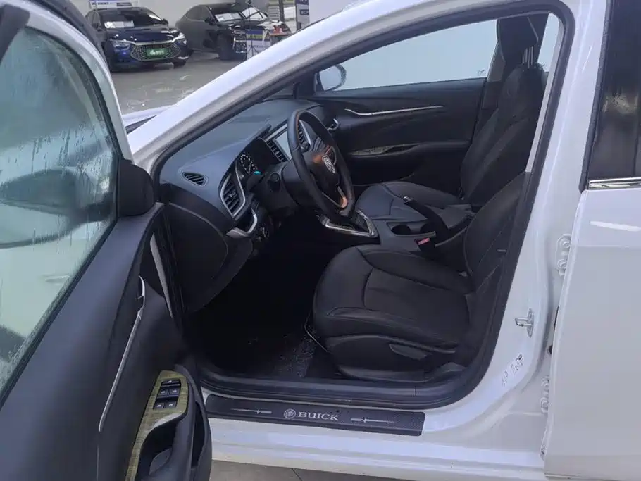Фото 9 - Buick Excelle