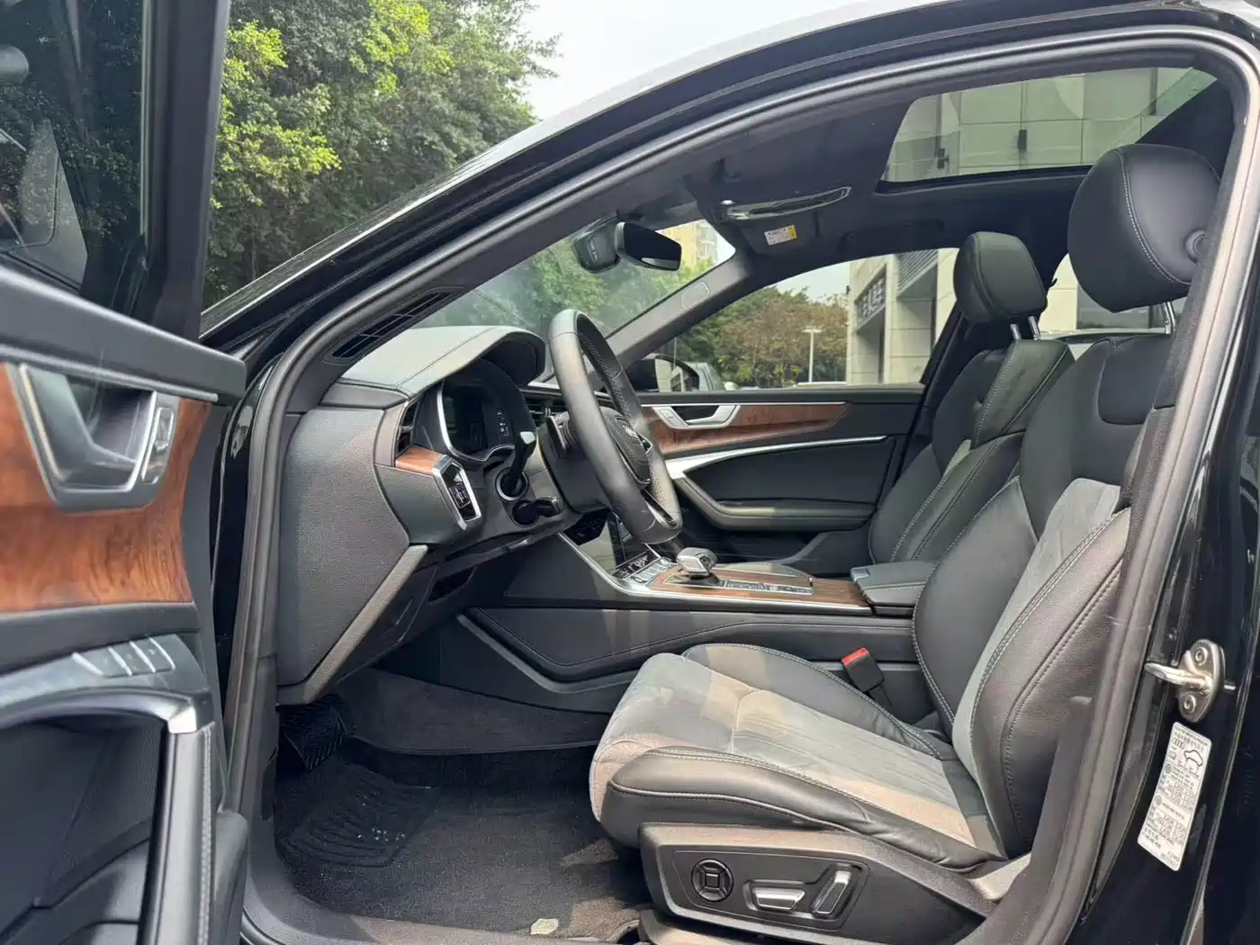 Audi A6L 2023 45 TFSI quattro Premium Dynamic фото 5