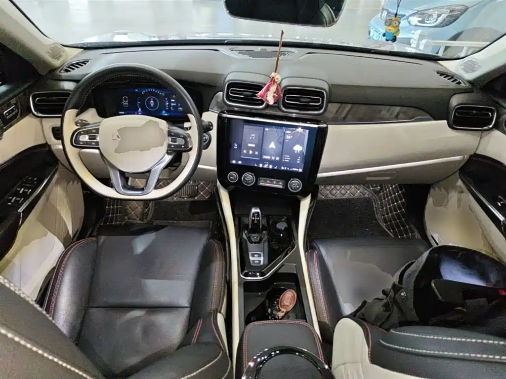Lynk & Co 02 2018 Model 1.5T DCT 2WD Yao Pro Edition China V фото 10
