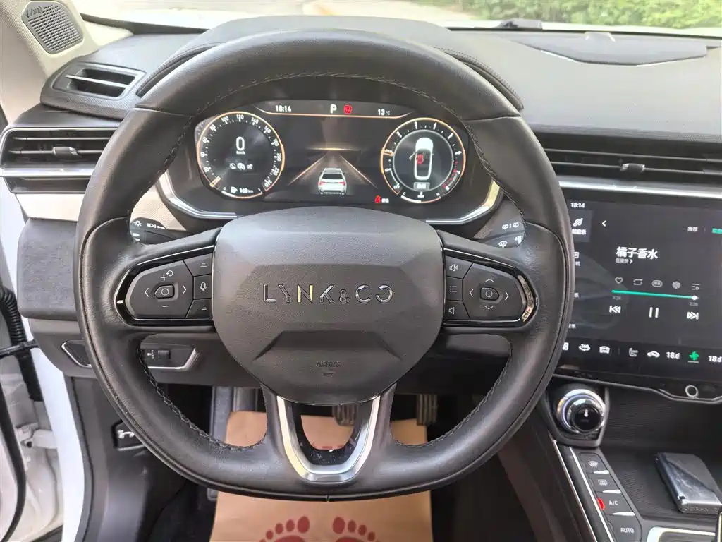 Lynk & Co 01 2021 2.0TD 2WD Pro фото 7