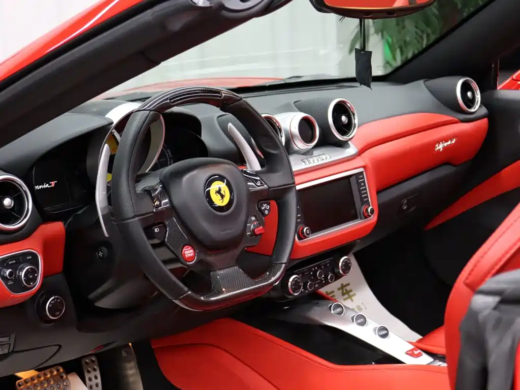 Ferrari California T 2015 2015 3.9T Standard