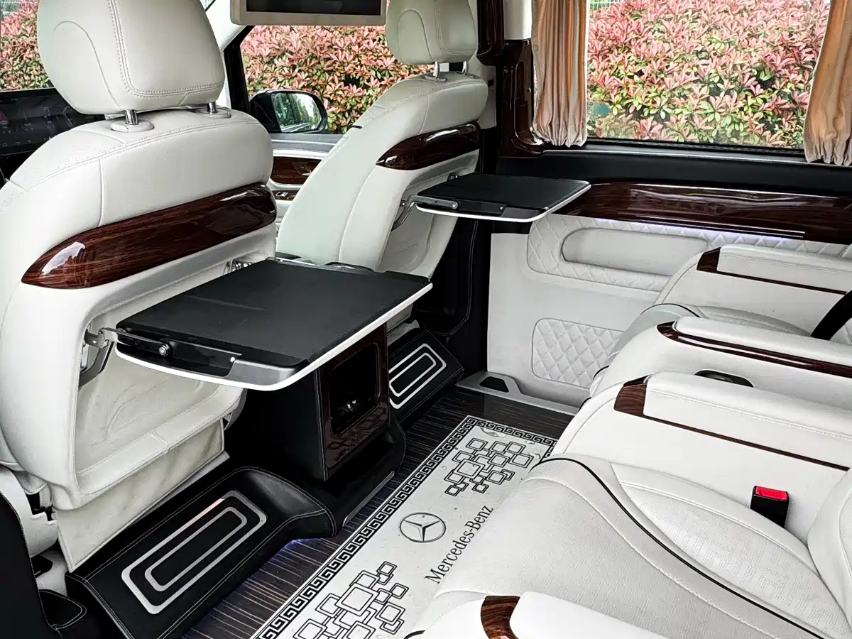 Mercedes-Benz Vito 2021 2.0T Business Edition 7-seater фото 10