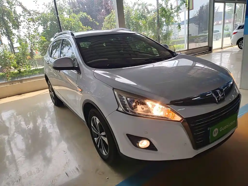 Luxgen U6 SUV 2016 2016 1.8T Fashion Value