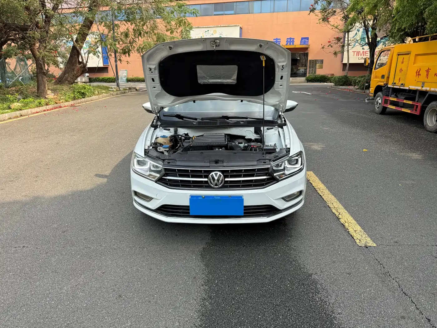 Volkswagen Bora 2018 1.5L Manual Comfort фото 14