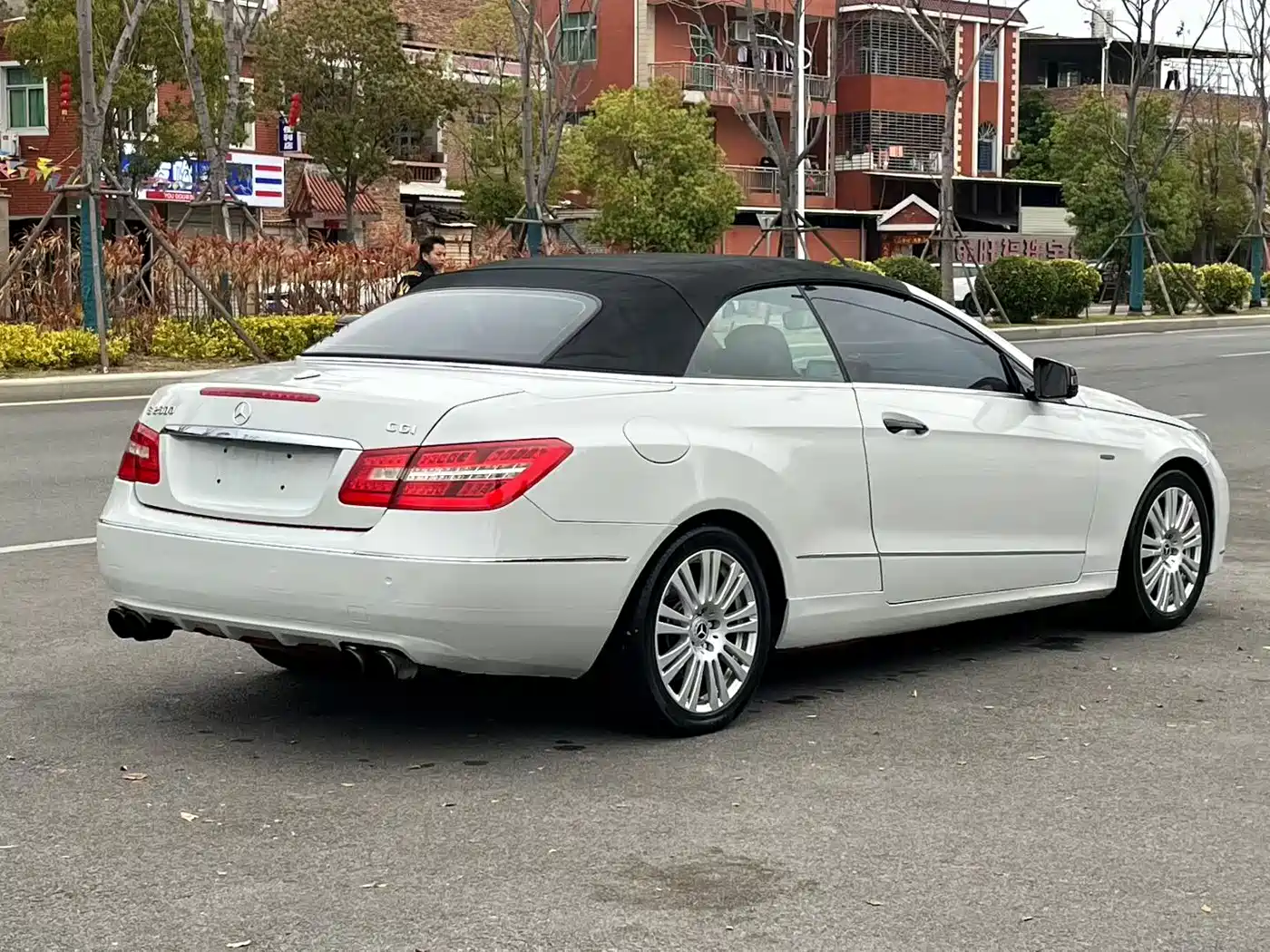 Mercedes-Benz E-Class (Import) 2011 E 260 CGI Convertible фото 9