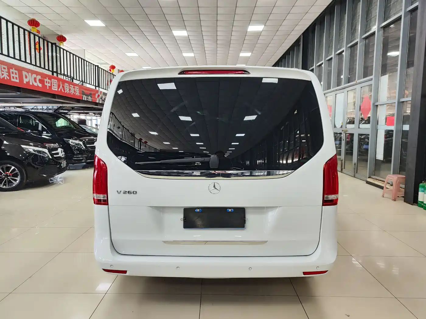 Mercedes-Benz V-Class 2018 V 260 Premium Edition China V фото 29