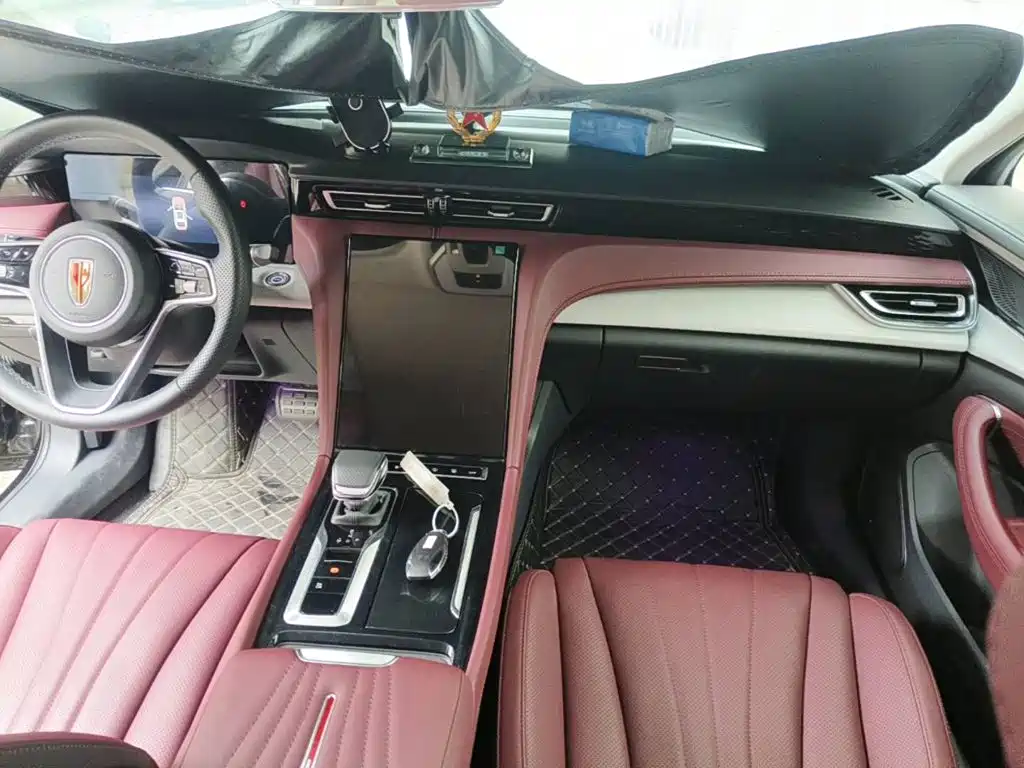 Hongqi H5, миниатюра 12
