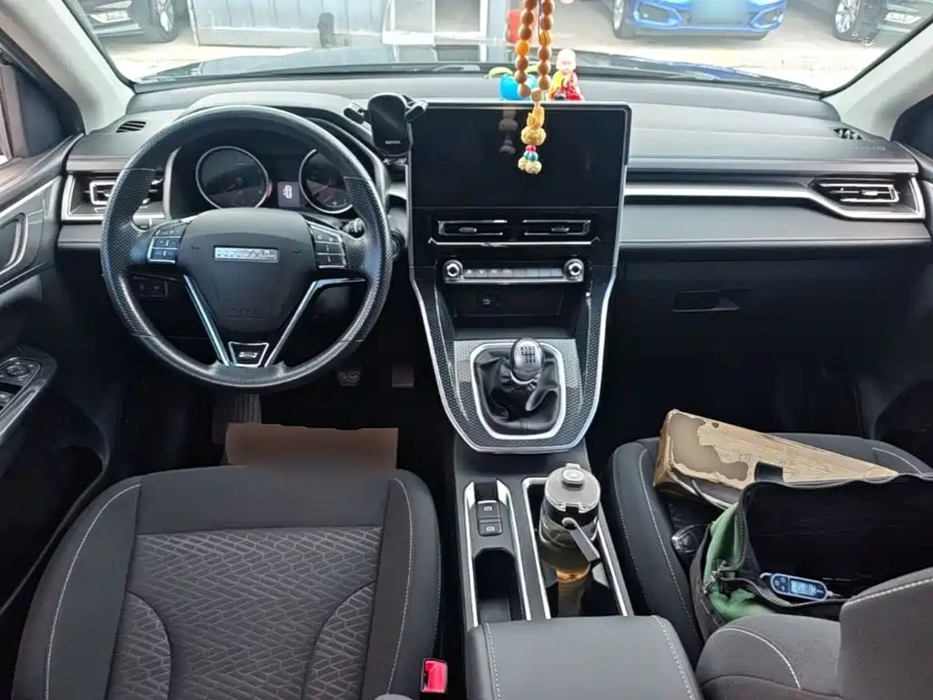 Haval M6 2024 2023 PLUS 1.5T Manual Elite Smart Connect